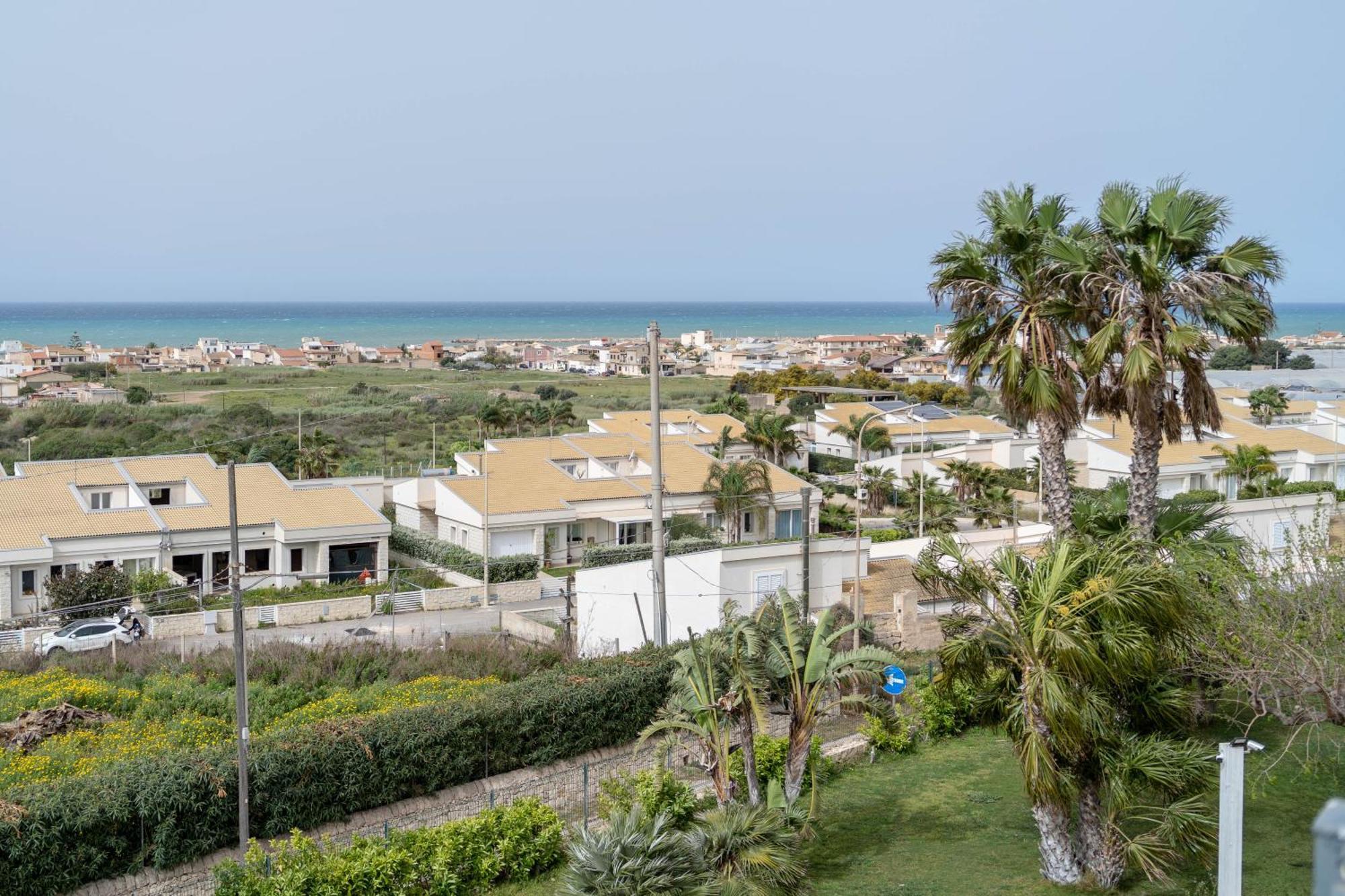 Sikelika Residence Sul Mare Scoglitti Buitenkant foto