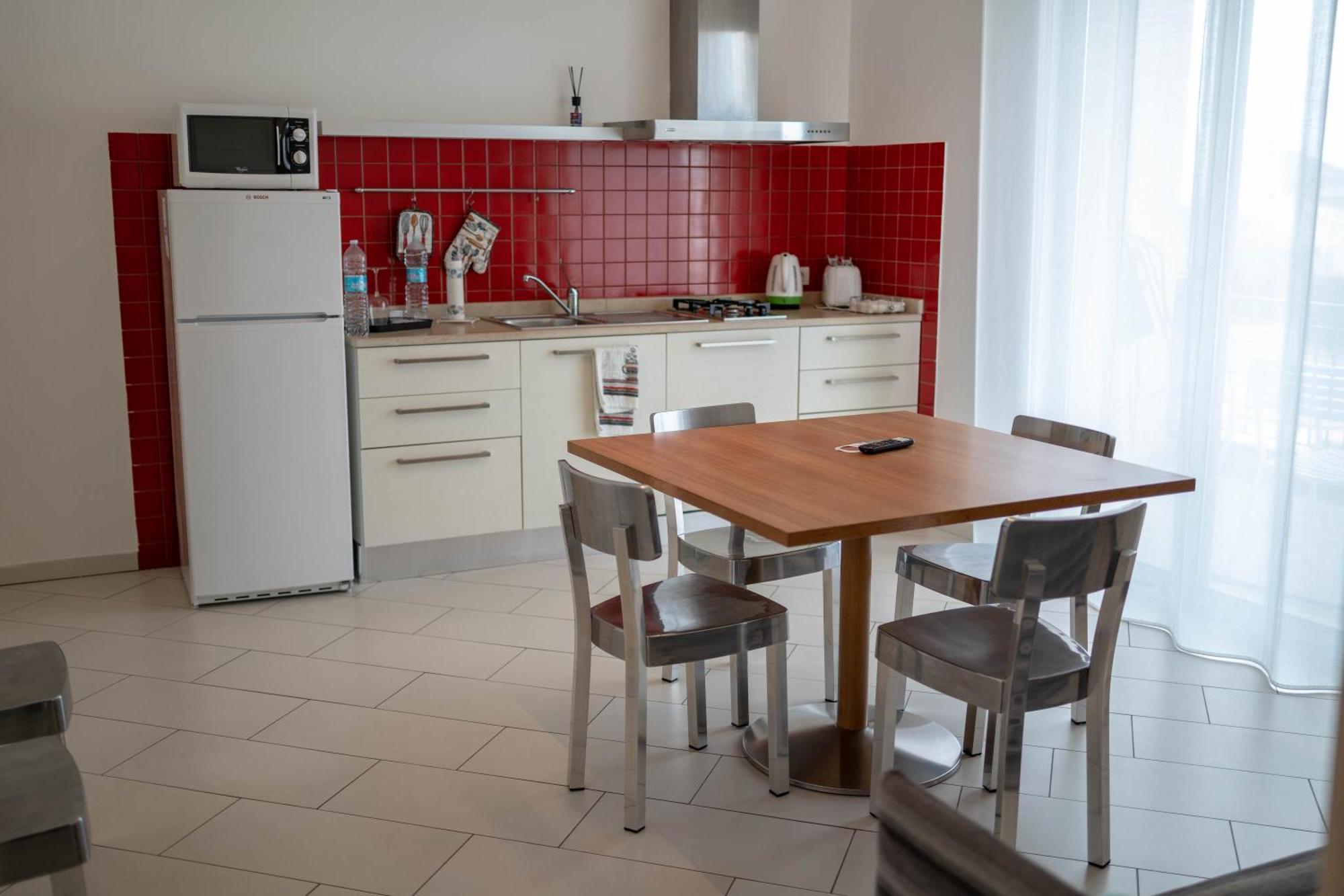 Sikelika Residence Sul Mare Scoglitti Buitenkant foto